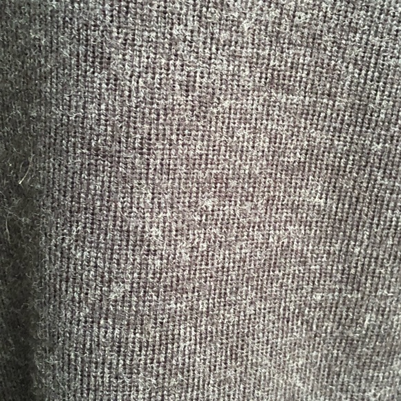 OLD NAVY Collection Dark Gray V-Neck Sweater XL - Picture 4 of 5